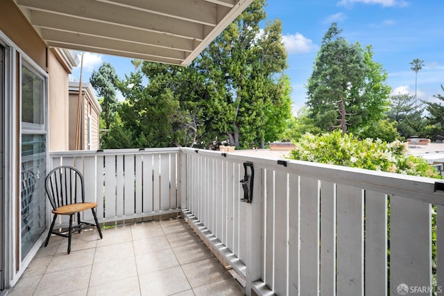 1919 Ygnacio Valley Rd Unit 33, Walnut Creek, CA 94598 - balcony with view of scattered trees