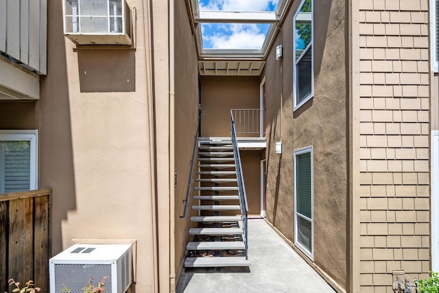1919 Ygnacio Valley Rd Unit 33, Walnut Creek, CA 94598 - view of staircase