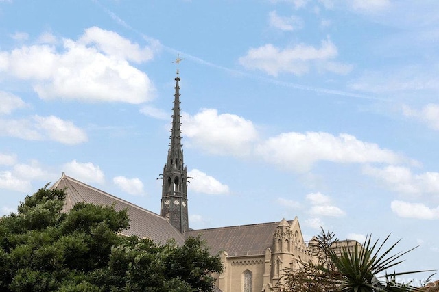 view of building exterior