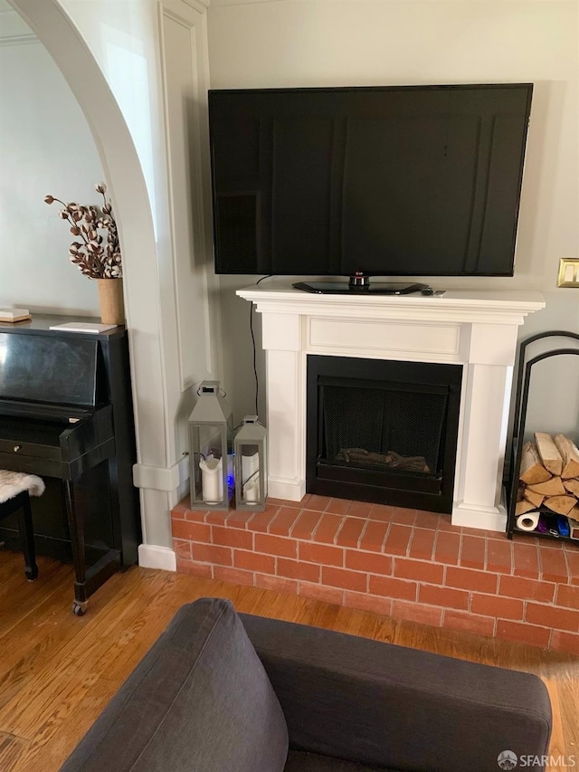 room details featuring wood-type flooring