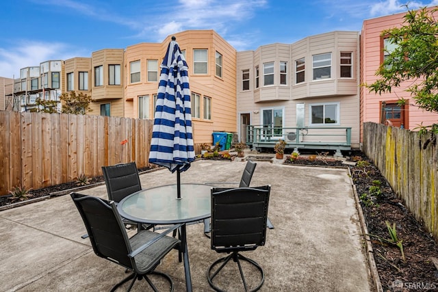 2375 31st Ave, San Francisco, CA 94116 - view of patio with a fenced backyard and outdoor dining space