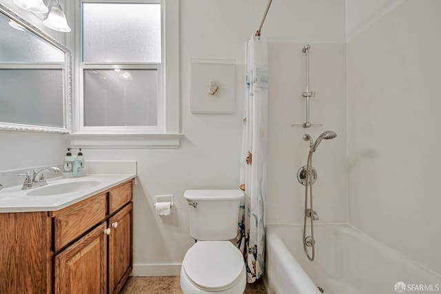 2375 31st Ave, San Francisco, CA 94116 - bathroom with baseboards, shower / bath combo with shower curtain, toilet, and vanity