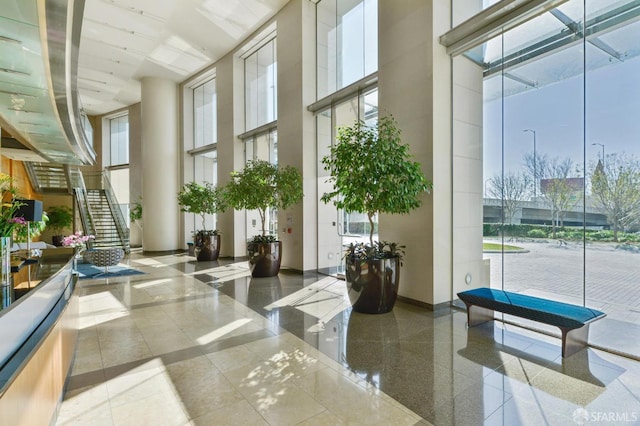 425 1st St Unit 1402, San Francisco, CA 94105 - common area with a high ceiling