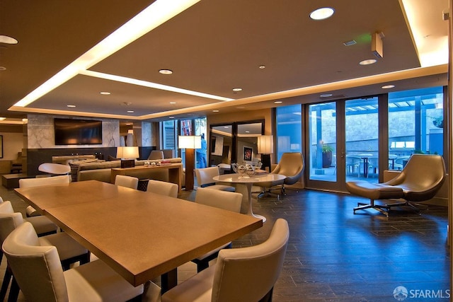 420 Mission Bay Blvd Unit 311, San Francisco, CA 94158 - dining space featuring expansive windows, a raised ceiling, and recessed lighting