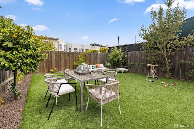807 Vienna St, San Francisco, CA 94112 - view of fenced backyard