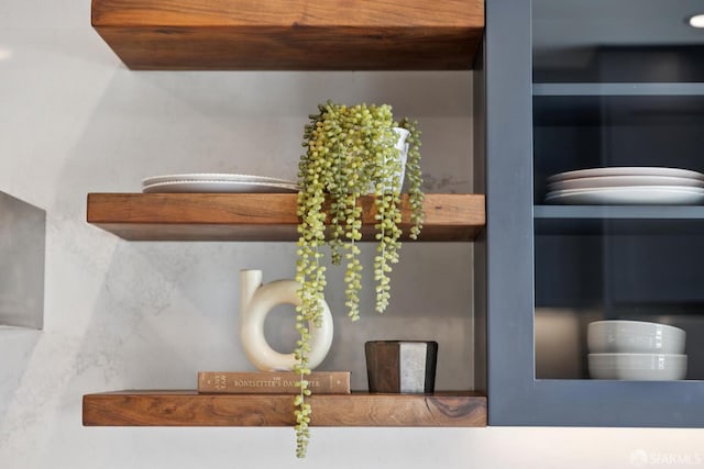 807 Vienna St, San Francisco, CA 94112 - detailed view