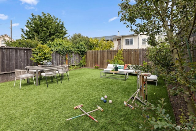 807 Vienna St, San Francisco, CA 94112 - view of fenced backyard