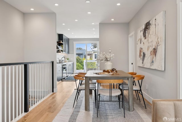 807 Vienna St, San Francisco, CA 94112 - dining room with a dry bar, light wood finished floors, and recessed lighting