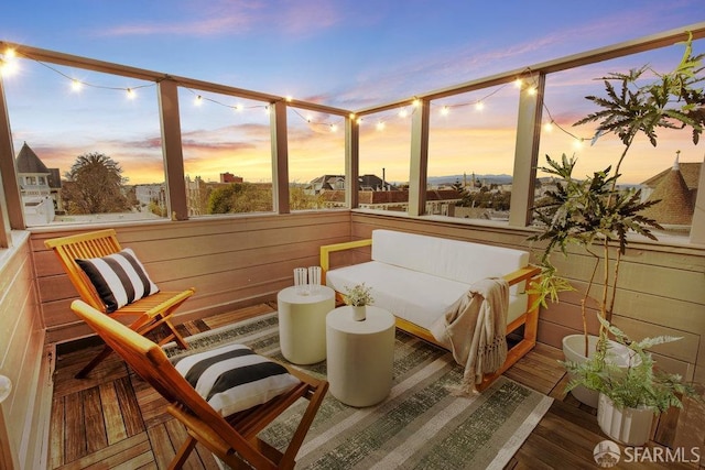 view of sunroom / solarium