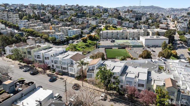 364 Arkansas St, San Francisco, CA 94107 - birds eye view of property featuring a mountain view and a residential view