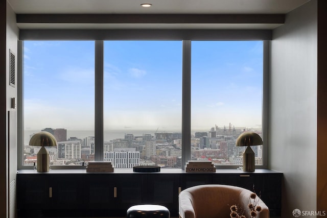 765 Market St Unit 32H, San Francisco, CA 94103 - living area featuring a city view