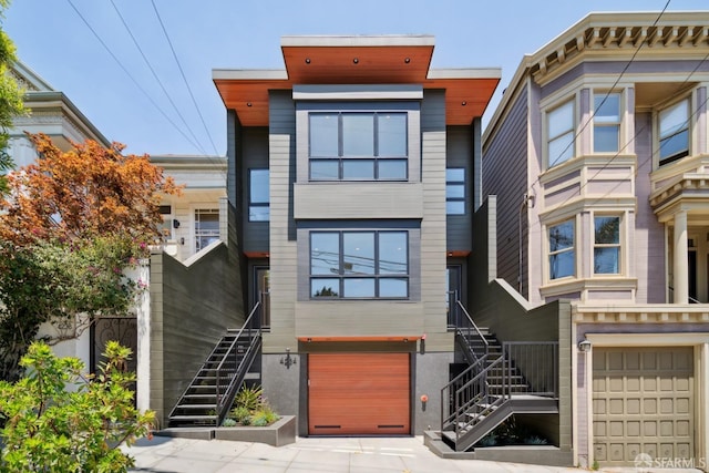 view of front of property featuring a garage