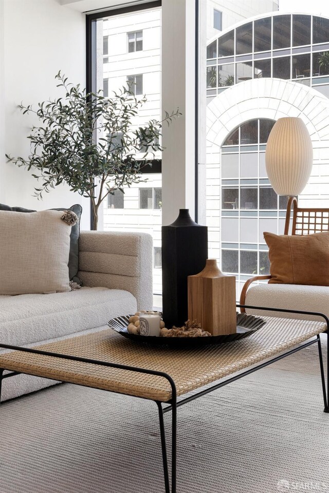 1 Steuart Ln Unit 608, San Francisco, CA 94105 - view of living area