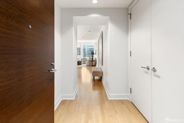 188 Minna St Unit 24A, San Francisco, CA 94105 - corridor featuring light wood-type flooring, baseboards, and recessed lighting