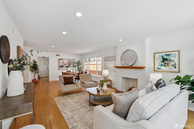 885 Elm St, San Carlos, CA 94070 - photo 15