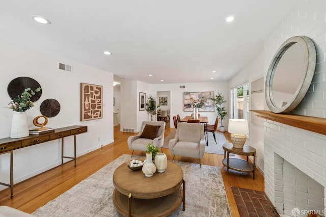 885 Elm St, San Carlos, CA 94070 - photo 16