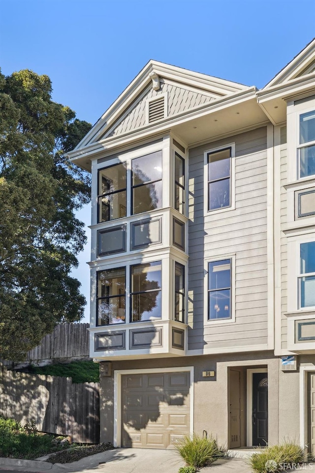 view of front of home featuring a garage