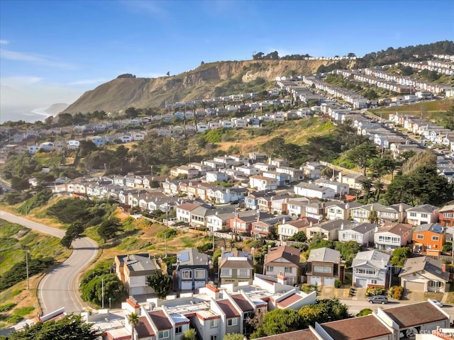 bird's eye view featuring a mountain view