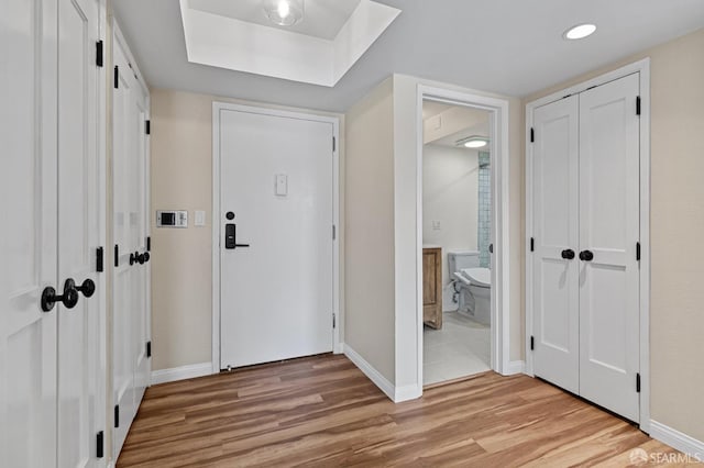 875 La Playa St Unit 373, San Francisco, CA 94121 - entrance foyer featuring light wood finished floors and baseboards