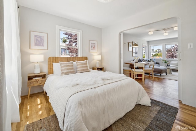 600 Ellsworth St, San Francisco, CA 94110 - bedroom featuring wood finished floors