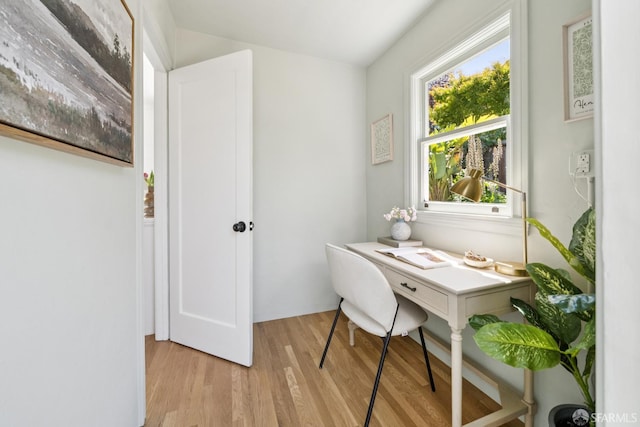 600 Ellsworth St, San Francisco, CA 94110 - office space with light wood-style flooring
