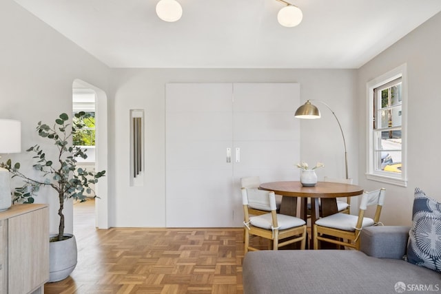 600 Ellsworth St, San Francisco, CA 94110 - dining space with arched walkways