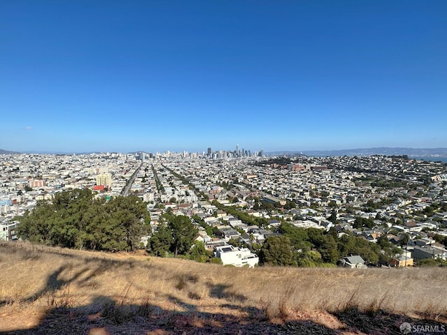 600 Ellsworth St, San Francisco, CA 94110 - aerial view of property and surrounding area featuring nearby urban area