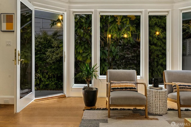 1205 Oak St Unit 2, San Francisco, CA 94117 - sunroom with wood finished floors
