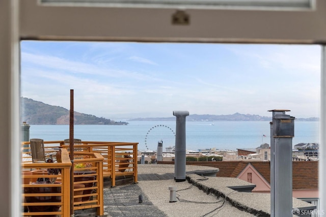 837 Union St, San Francisco, CA 94133 - water view with a mountainous background