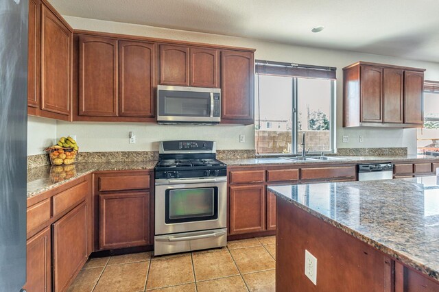 5322 Hadley Ct, Riverbank, CA 95367 - photo 12