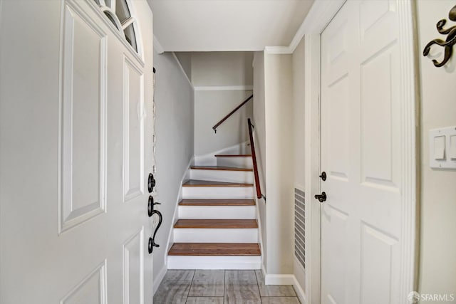 1675 Quint St, San Francisco, CA 94124 - foyer entrance with stairs and baseboards