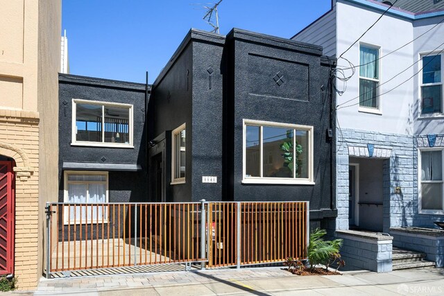 1141 Church St, San Francisco, CA 94114 - townhome / multi-family property with stucco siding