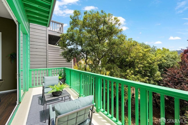 2013-2015 Golden Gate Ave, San Francisco, CA 94115 - view of balcony