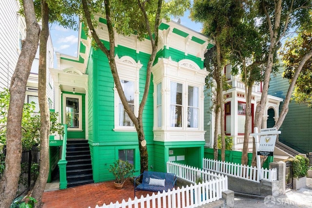2013-2015 Golden Gate Ave, San Francisco, CA 94115 - view of front of property with stairs