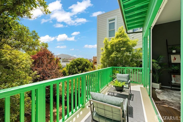 2013-2015 Golden Gate Ave, San Francisco, CA 94115 - balcony featuring a mountain view