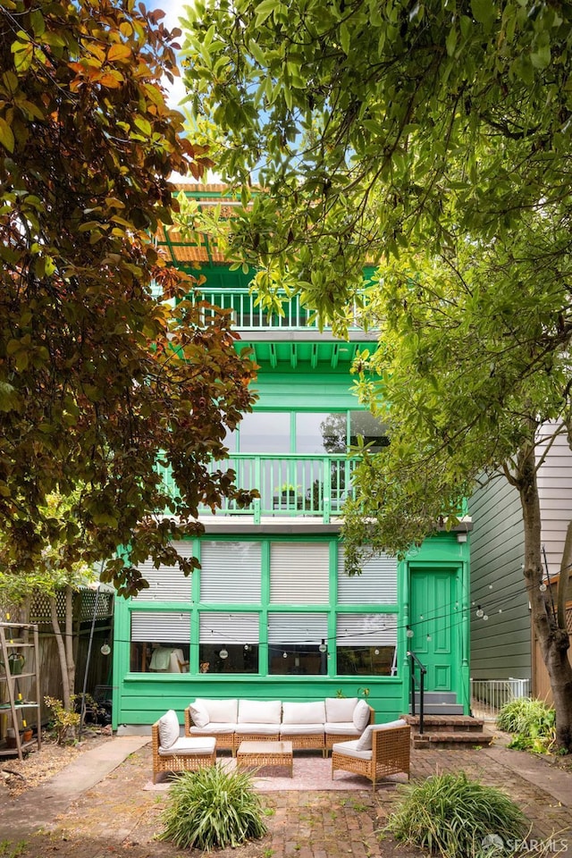 2013-2015 Golden Gate Ave, San Francisco, CA 94115 - rear view of property with outdoor lounge area and a balcony