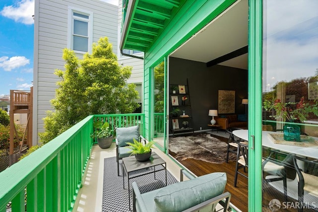 2013-2015 Golden Gate Ave, San Francisco, CA 94115 - view of balcony