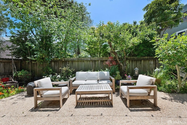 259 Sanchez St, San Francisco, CA 94114 - fenced backyard with an outdoor hangout area and a patio area