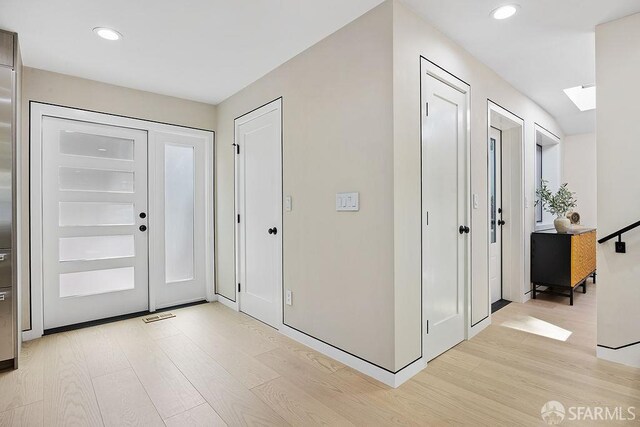1098 Siler Pl, Berkeley, CA 94705 - entrance foyer featuring light wood-style flooring, recessed lighting, and a skylight