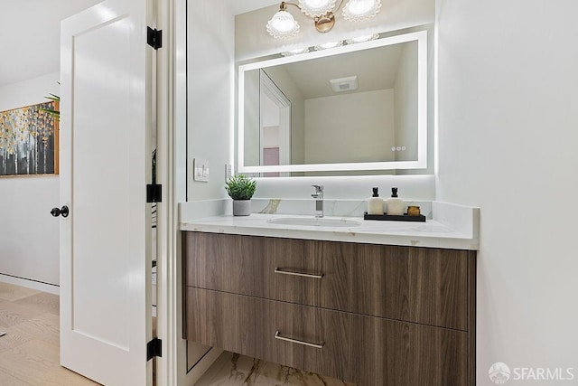 1098 Siler Pl, Berkeley, CA 94705 - bathroom featuring vanity and a chandelier