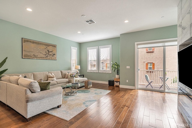 7240 Carneros Ln, Dublin, CA 94568 - living area featuring hardwood / wood-style floors and recessed lighting