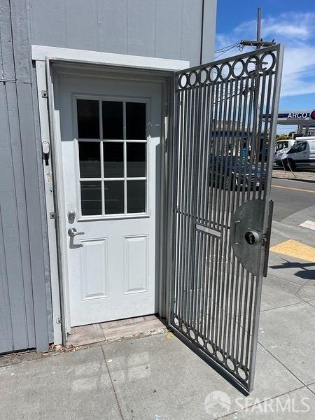 766 Thornton Ave, San Francisco, CA 94124 - photo 20