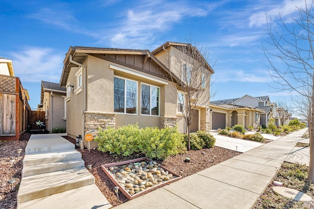 view of front of house with a garage