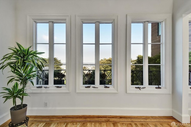 224 Twin Peaks Blvd, San Francisco, CA 94114 - detailed view of baseboards and wood finished floors