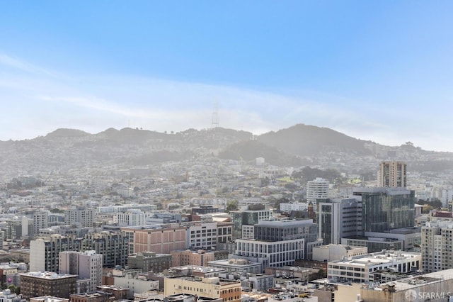 view of city featuring a mountain view