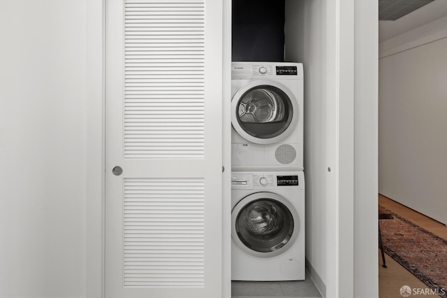 1545 Pine St Unit 1201, San Francisco, CA 94109 - laundry room featuring stacked washer / dryer