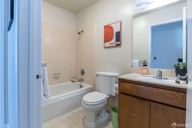 full bathroom featuring tiled shower / bath combo, vanity, and toilet