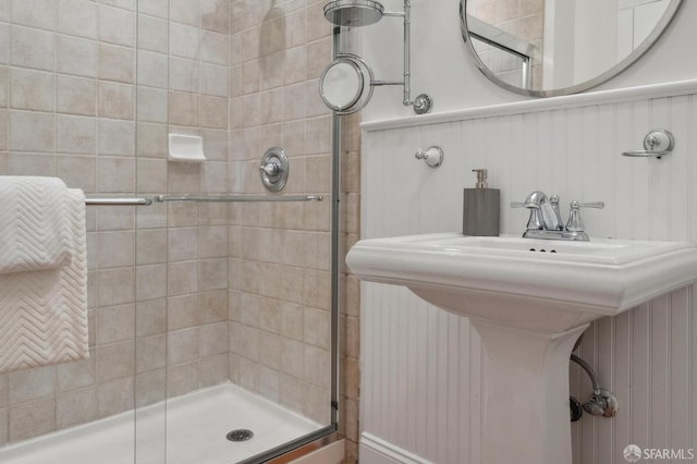 5 College Ter, San Francisco, CA 94112 - full bathroom with a stall shower, a wainscoted wall, and a sink