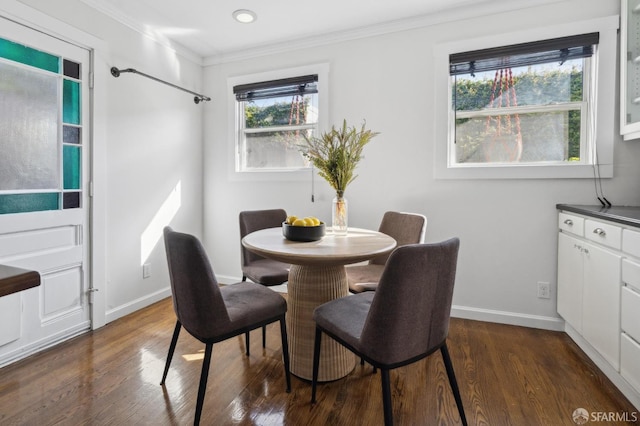 5 College Ter, San Francisco, CA 94112 - dining area with crown molding, dark wood-style flooring, baseboards, and recessed lighting