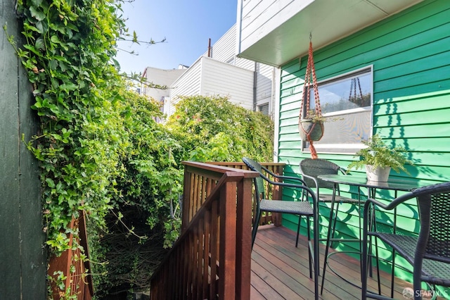 5 College Ter, San Francisco, CA 94112 - view of wooden terrace
